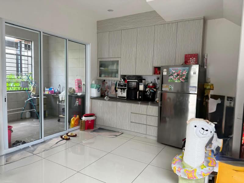 Rumah Berkembar untuk Dijual di Senibong (Permas Jaya) - Annie Tee - PropertyGuru.com.my