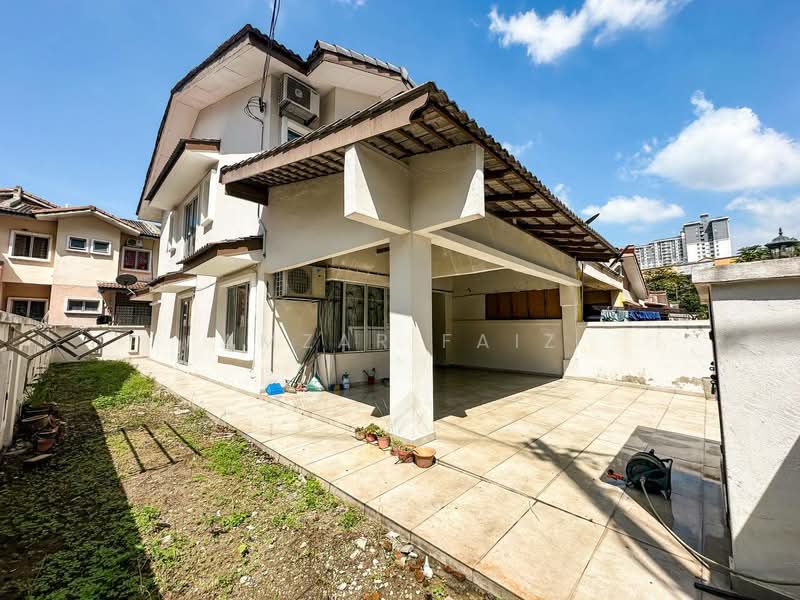 Rumah Teres 2 Tingkat untuk Dijual di Taman Kelana Idaman (Ara Damansara) - Amzar Faiz - PropertyGuru.com.my