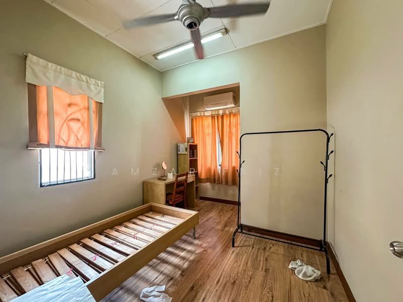 Rumah Teres 2 Tingkat untuk Dijual di Taman Kelana Idaman (Ara Damansara) - Amzar Faiz - PropertyGuru.com.my
