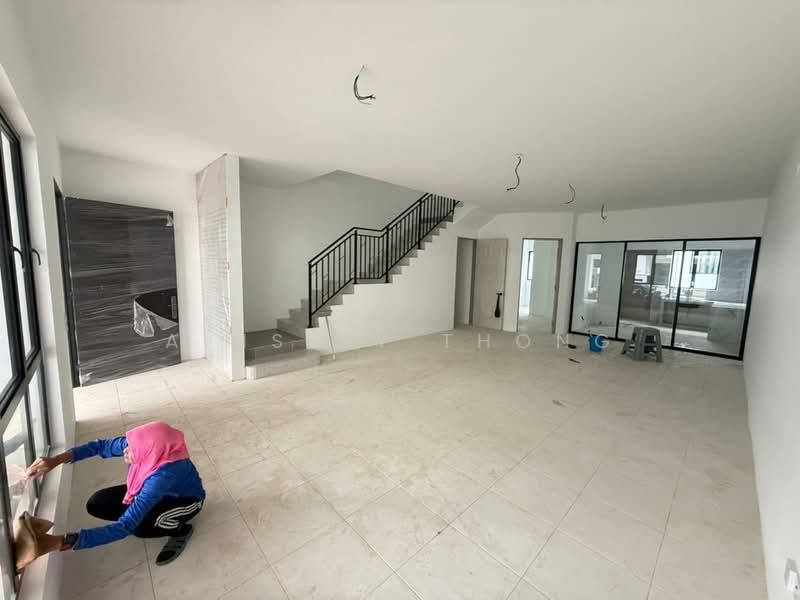 Rumah Teres 2 Tingkat untuk Dijual di Panorama Lapangan Perdana (Ipoh) - Ainsley Thong - Living Room - PropertyGuru.com.my