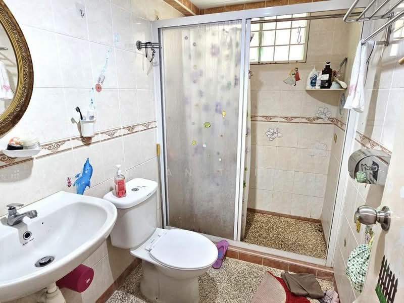 Condominium for Sale at Greenlane Park - Bryan Teng - Bathroom - PropertyGuru.com.my