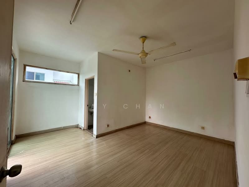 3-storey Terraced House for Sale in Taman Nadayu 92 (Kajang) - May Chan - Interior - PropertyGuru.com.my
