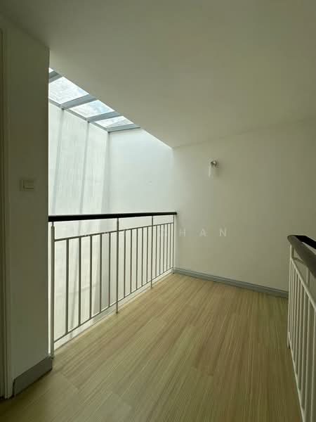 3-storey Terraced House for Sale in Taman Nadayu 92 (Kajang) - May Chan - Corridor - PropertyGuru.com.my