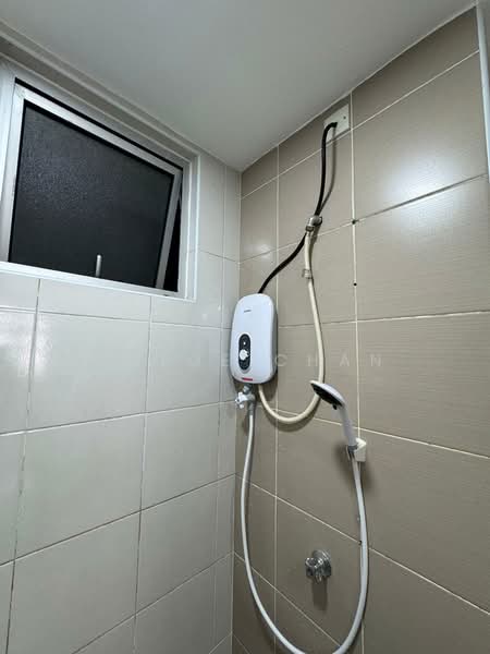 Pangsapuri untuk Disewa di Residensi Pandanmas 2 - Chloe Chan - Bathroom - PropertyGuru.com.my
