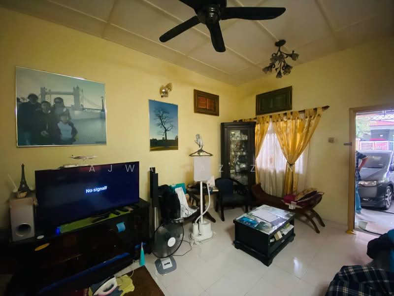 Rumah Teres 1 Tingkat untuk Dijual di Taman Ixora (Sepang) - Ajwad Azizan - PropertyGuru.com.my