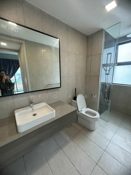 Servis Apartment untuk Disewa di Datum Jelatek Residence - Afiq Azam - Bathroom - PropertyGuru.com.my