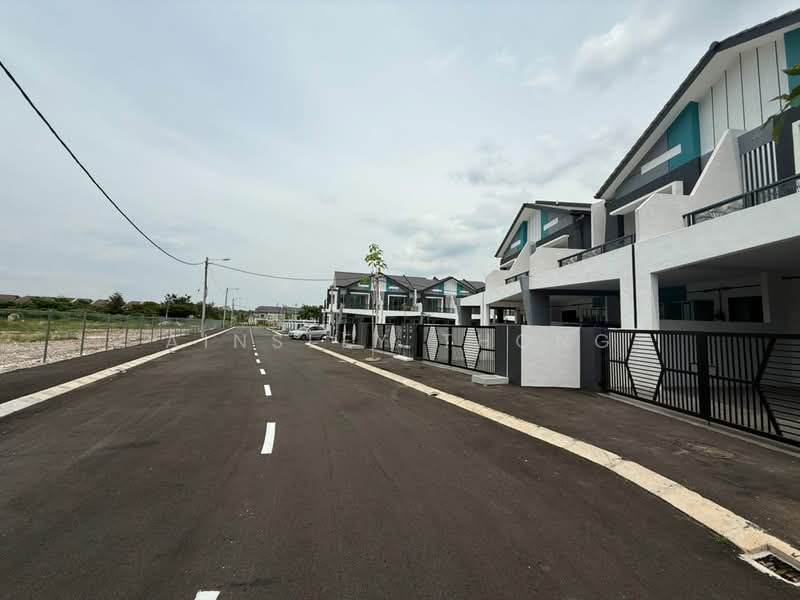 2-storey Terraced House for Sale in Ipoh (Perak) - Ainsley Thong - Exterior - PropertyGuru.com.my