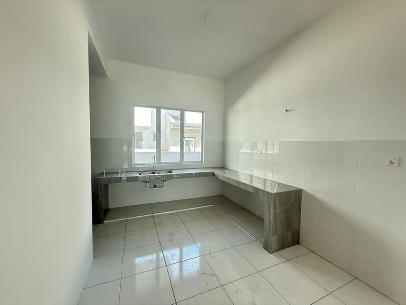 2-storey Terraced House for Sale in Ipoh (Perak) - Ainsley Thong - Kitchen - PropertyGuru.com.my