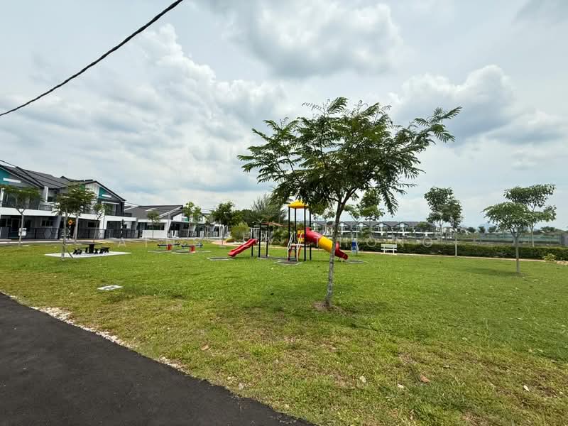 2-storey Terraced House for Sale in Ipoh (Perak) - Ainsley Thong - Exterior - PropertyGuru.com.my