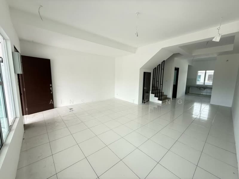 2-storey Terraced House for Sale in Ipoh (Perak) - Ainsley Thong - Living Room - PropertyGuru.com.my