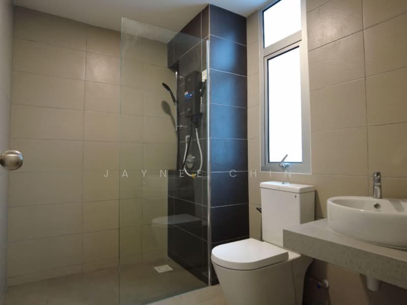 Servis Apartment untuk Disewa di MIRAI Residences - Jaynee Chin - Bathroom - PropertyGuru.com.my