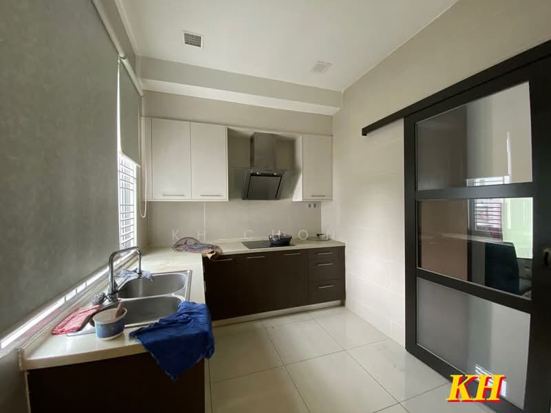 2-storey Terraced House for Sale in Kemuning Utama (Shah Alam) - KH Chong - Kitchen - PropertyGuru.com.my