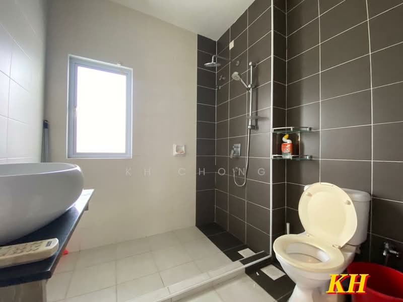 2-storey Terraced House for Sale in Kemuning Utama (Shah Alam) - KH Chong - Bathroom - PropertyGuru.com.my