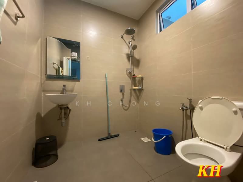 2-storey Terraced House for Sale in Kemuning Utama (Shah Alam) - KH Chong - Bathroom - PropertyGuru.com.my
