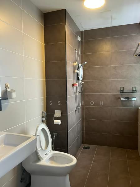 Service Residence for Rent at Wave @ Marina Cove - Jessy Koh - Bathroom - PropertyGuru.com.my
