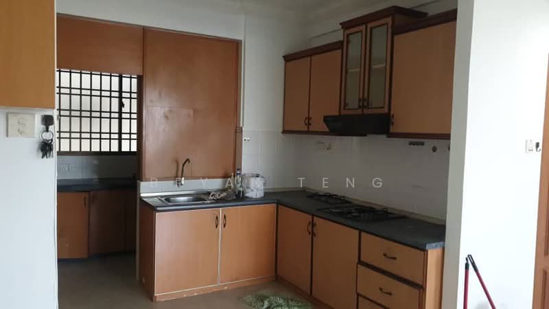 Apartment for Sale at Kingfisher Series - Bryan Teng - Kitchen - PropertyGuru.com.my