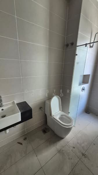 Rumah Berkembar untuk Dijual di Putra Heights (Subang Jaya) - Chester Cheng - Bathroom - PropertyGuru.com.my