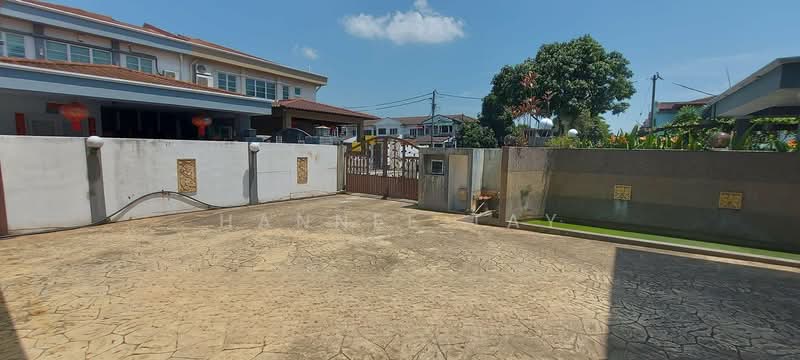 Rumah Berkembar untuk Dijual di Klang (Selangor) - Hannee Tay - Exterior - PropertyGuru.com.my
