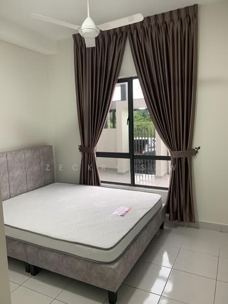 Service Residence for Rent at E'Island Lake Haven - Zeckry Saw - PropertyGuru.com.my