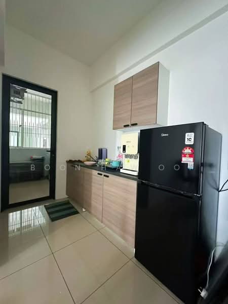 Service Residence for Rent at Mahkota Impian - Boon Haw Ooi - Kitchen - PropertyGuru.com.my