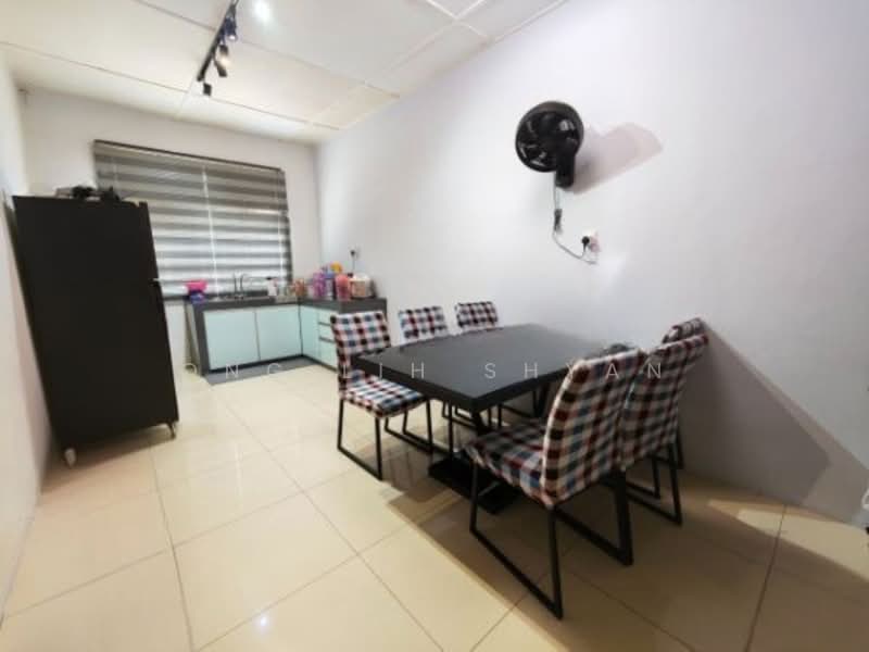 1-storey Terraced House for Sale in Taman Universiti (Skudai) - Ong Lih Shyan - Kitchen - PropertyGuru.com.my