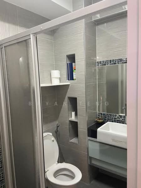 Pangsapuri untuk Dijual di Halaman Kristal - Bryan Teng - Bathroom - PropertyGuru.com.my