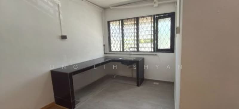 Flat for Sale at Bandar Selesa Jaya - Ong Lih Shyan - Kitchen - PropertyGuru.com.my