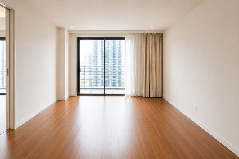 Service Residence for Sale at Hampshire Place - Jane Lai - master bedroom - PropertyGuru.com.my