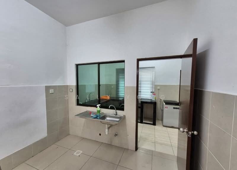 2-storey Terraced House for Rent in Setia Alam (Selangor) - Sally Yong - Kitchen - PropertyGuru.com.my