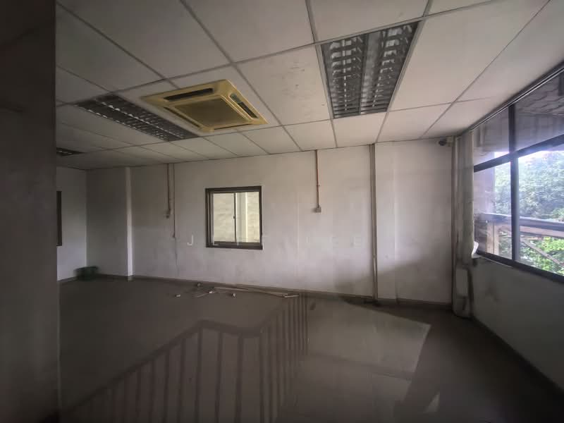 Kilang untuk Disewa di Taman Johor Jaya (Johor Bahru) - Jeff Lee - PropertyGuru.com.my