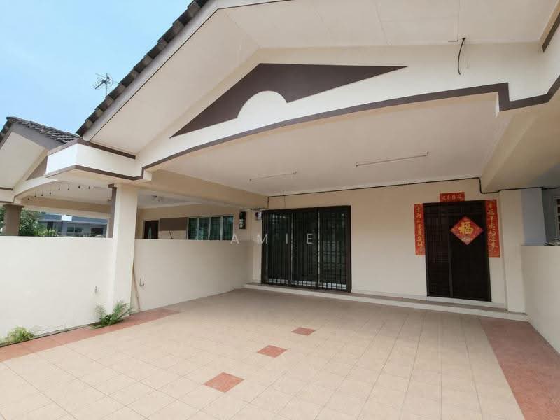 Rumah Teres 2-Tingkat untuk Dijual di Taman Arkid (Menglembu) - Amie Chong - Exterior - PropertyGuru.com.my