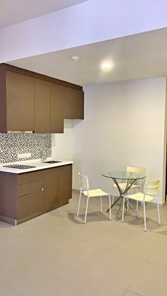 Service Residence for Rent at Seventeen Mall & Residences (Biji Living) - Ray Lee - Kitchen - PropertyGuru.com.my