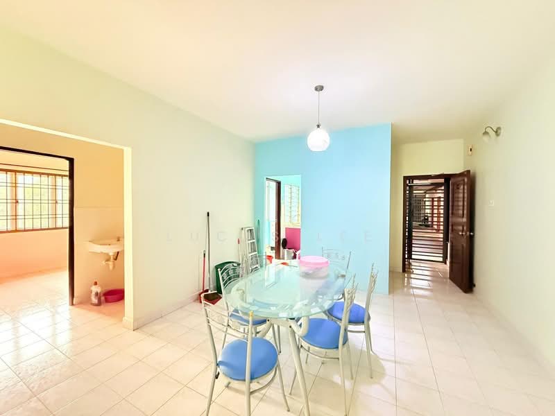 Apartment for Sale at Bistari Impian Apartment - Lucas Lee - Dining Room - PropertyGuru.com.my