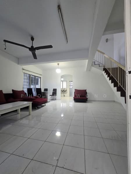 Rumah Teres 2 Tingkat untuk Dijual di Kajang (Selangor) - Phoebe Wong - Living Room - PropertyGuru.com.my
