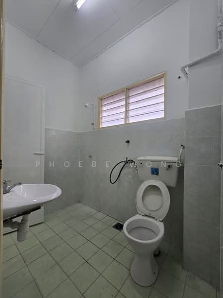 Rumah Teres 2 Tingkat untuk Dijual di Kajang (Selangor) - Phoebe Wong - Bathroom - PropertyGuru.com.my