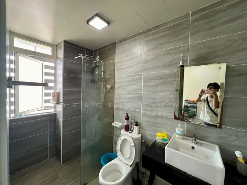 Servis Apartment untuk Disewa di KSL Residence @ Daya - Grace Chiew - Bathroom - PropertyGuru.com.my