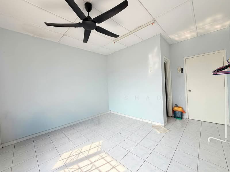Apartment for Sale at Pangsapuri Subang Suria - Natasha Shadan - Interior - PropertyGuru.com.my