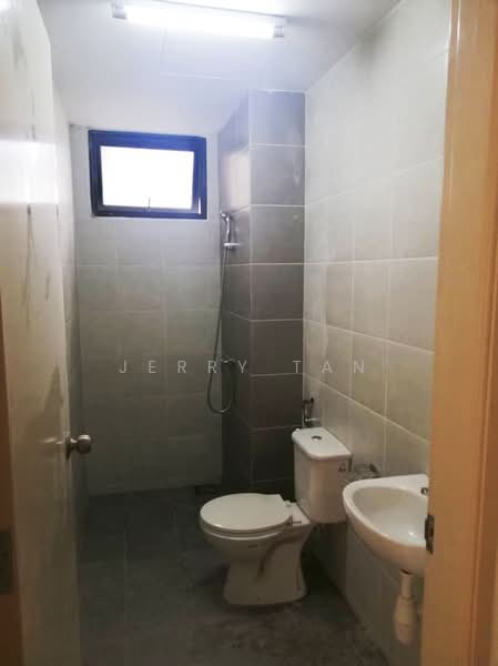 Condominium for Rent at Senzvilles (Senzo Residence) - Jerry Tan - Bathroom - PropertyGuru.com.my