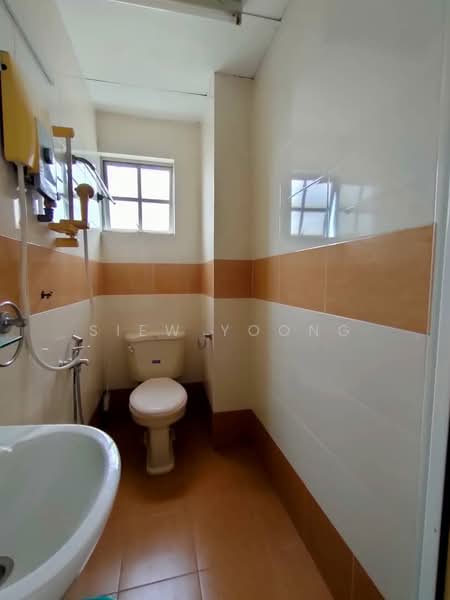 Kondominium untuk Dijual di Desa Cindaimas - Siew Yoong - Bathroom - PropertyGuru.com.my