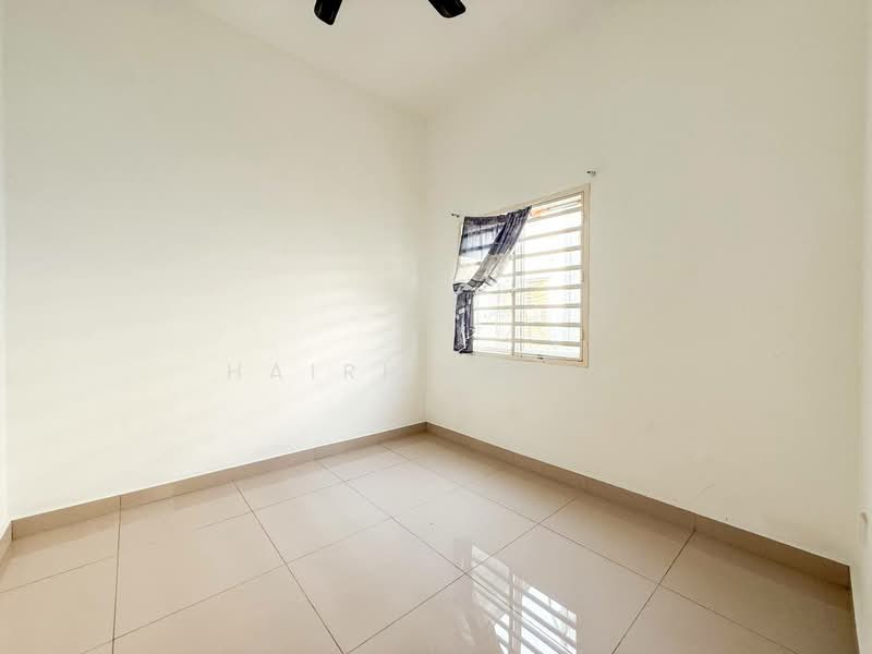 1-storey Terraced House for Sale in Taman Indah Klia (Sepang) - Hairi Halim - PropertyGuru.com.my