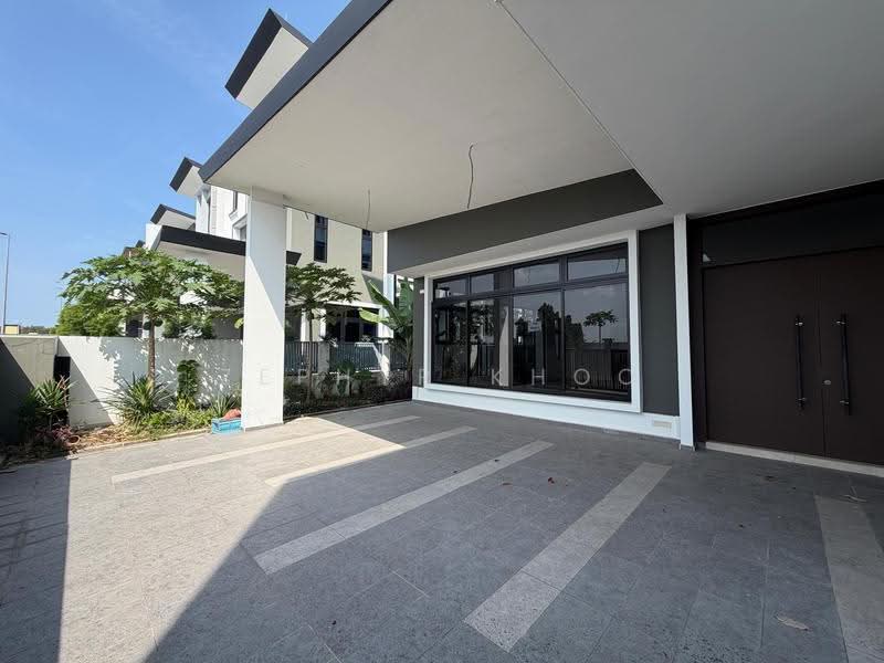 Semi-Detached House for Sale in Taman Nusa Sentral (Iskandar Puteri (Nusajaya)) - Zephyr Khoo - PropertyGuru.com.my
