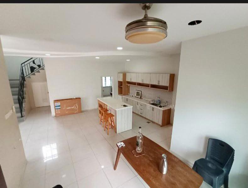 Rumah Banglo untuk Dijual di Ipoh (Perak) - Joline YEOW - Kitchen - PropertyGuru.com.my