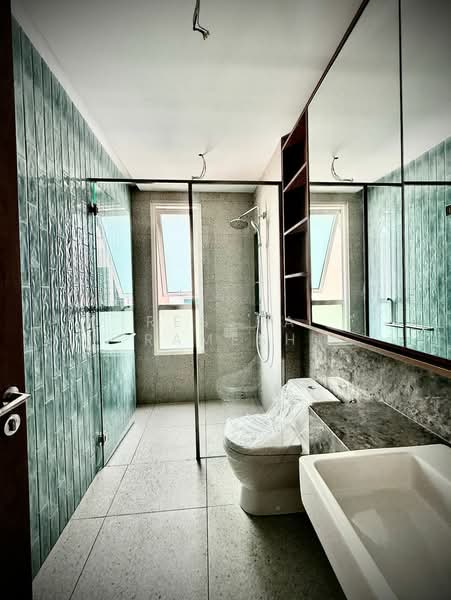 Rumah Berkembar untuk Disewa di Seri Tanjung Pinang (Tanjung Tokong) - Ressha Ramesh - Bathroom - PropertyGuru.com.my