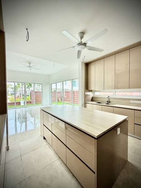 Rumah Berkembar untuk Disewa di Seri Tanjung Pinang (Tanjung Tokong) - Ressha Ramesh - Kitchen - PropertyGuru.com.my