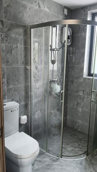 Twin Villa for Rent in Forest City (Gelang Patah) - Hong Charng Lee - Bathroom - PropertyGuru.com.my
