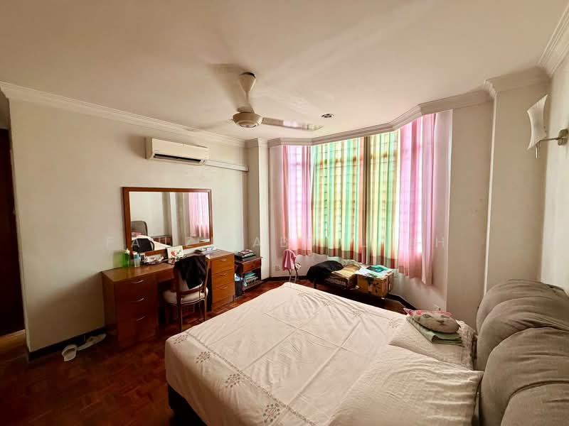 Rumah Teres 2 Tingkat untuk Dijual di Seksyen 13 (Shah Alam) - Fauzi Abdullah - PropertyGuru.com.my