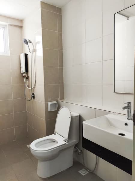 Condominium for Rent at Havana Beach Residences - Jerry Tan - Bathroom - PropertyGuru.com.my