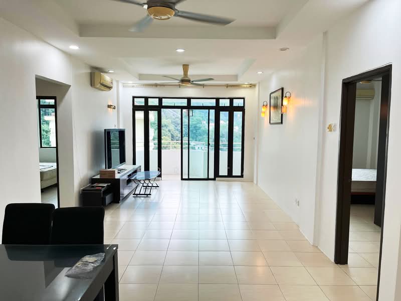 Condominium for Rent at Penhill Perdana Condominium - Jerry Tan - Living Room - PropertyGuru.com.my