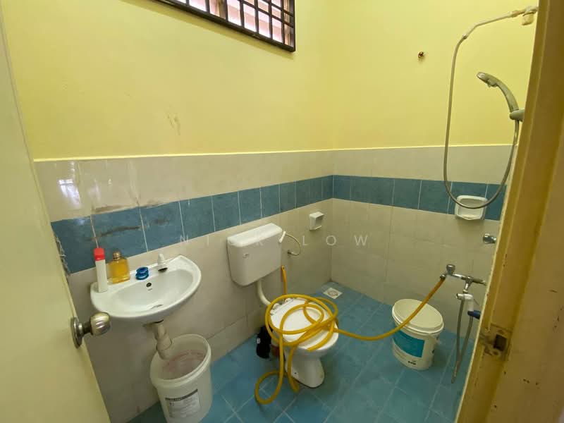 2-storey Terraced House for Rent in Kangkar Pulai (Skudai) - Nick Low - Bathroom - PropertyGuru.com.my