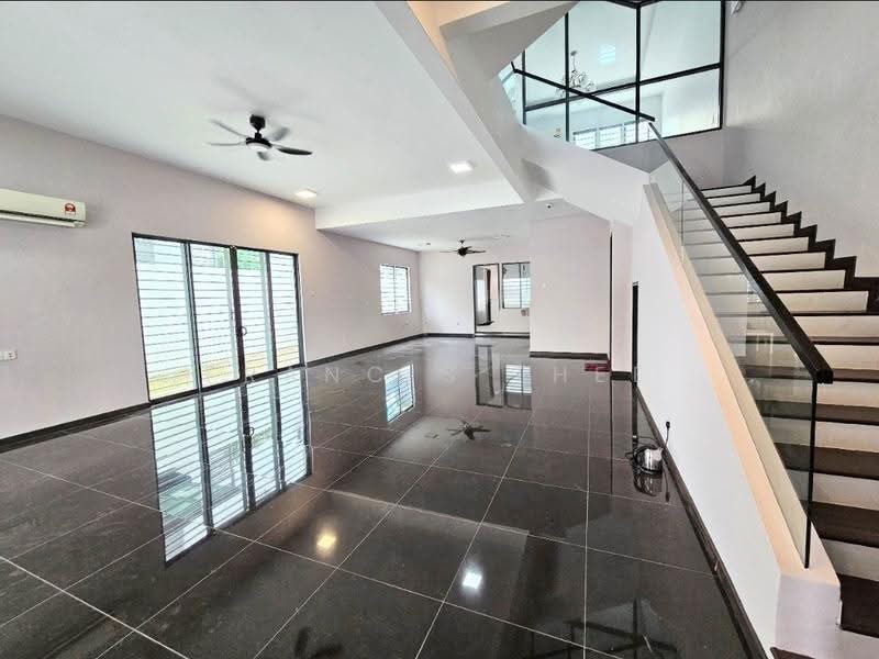 Semi-Detached House for Sale in Taman Saujana Suria (Kajang) - Francis Thee - PropertyGuru.com.my